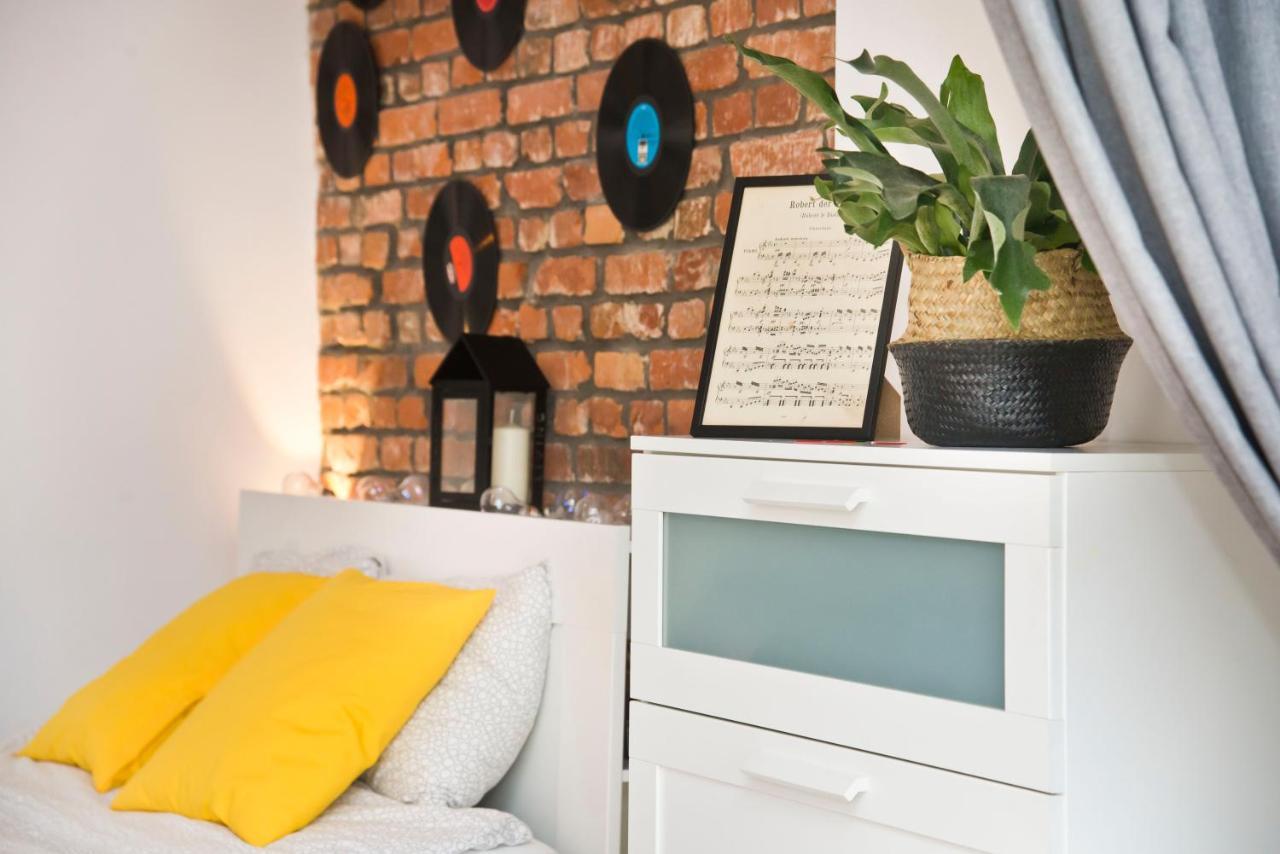 Soak Up The Old Town From Musician 1898'apt For 4 Lägenhet Gdańsk